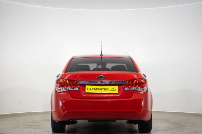 Chevrolet Cruze I Рестайлинг с пробегом 2013 года, цена 699 000 рублей, 268270 км, седан, Автокод Объявления