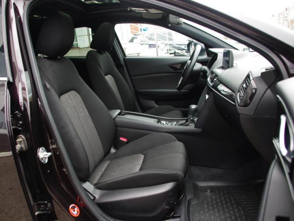 Mazda CX-4 I Рестайлинг с пробегом 2023 года, цена 2 699 000 рублей, 53359 км, внедорожник, Автокод Объявления
