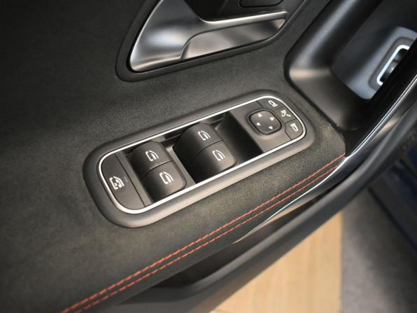 Mercedes-Benz CLA II (C118 X118) с пробегом 2019 года, цена 3 375 000 рублей, 47930 км, седан, Автокод Объявления