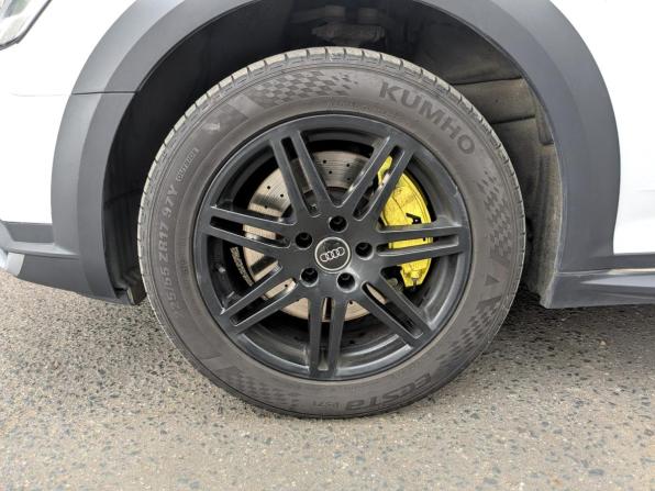 Audi A4 allroad V (B9) с пробегом 2017 года, цена 2 750 000 рублей, 177306 км, универсал, Автокод Объявления