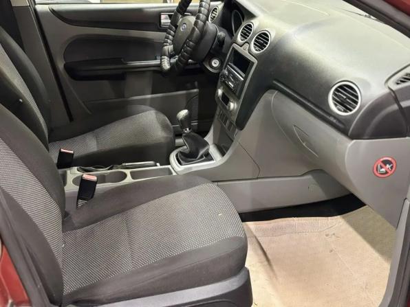 Ford Focus II Рестайлинг с пробегом 2010 года, цена 388 000 рублей, 167561 км, хэтчбек, Автокод Объявления