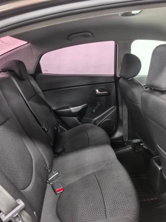 Kia Rio III Рестайлинг с пробегом 2016 года, цена 950 000 рублей, 147000 км, седан, Автокод Объявления