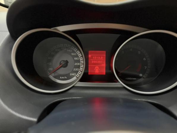 Mitsubishi Outlander II с пробегом 2007 года, цена 1 177 000 рублей, 285000 км, внедорожник, Автокод Объявления