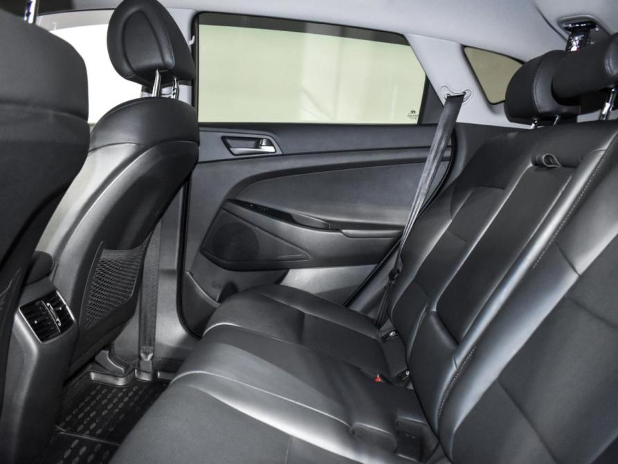 Hyundai Tucson III Санкт-Петербург  - изображение 13