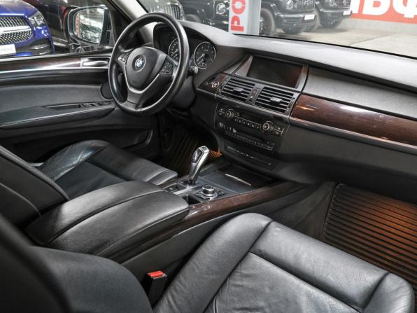 BMW X5 II (E70) Рестайлинг с пробегом 2010 года, цена 1 849 000 рублей, 331978 км, внедорожник, Автокод Объявления