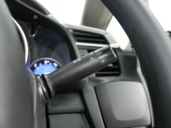 Honda Fit III с пробегом 2015 года, цена 910 000 рублей, 120286 км, хэтчбек, Автокод Объявления
