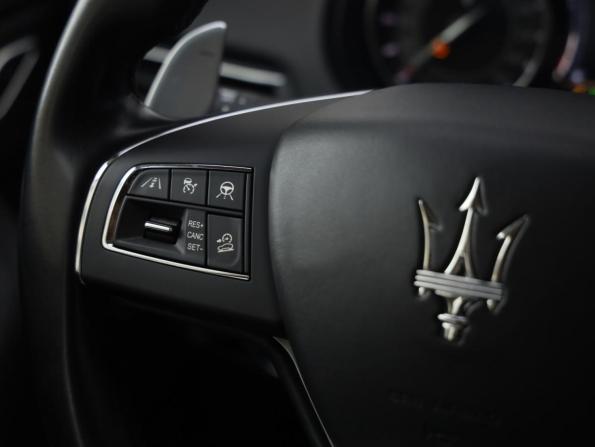 Maserati Levante I Рестайлинг с пробегом 2022 года, цена 6 499 000 рублей, 59667 км, внедорожник, Автокод Объявления