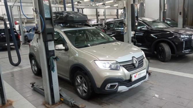 Renault Sandero II Рестайлинг с пробегом 2021 года, цена 1 210 000 рублей, 68655 км, хэтчбек, Автокод Объявления
