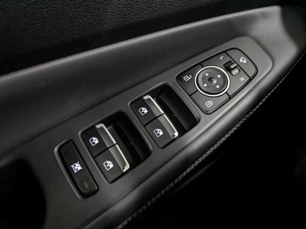 Hyundai Santa Fe IV с пробегом 2019 года, цена 2 550 000 рублей, 156266 км, внедорожник, Автокод Объявления