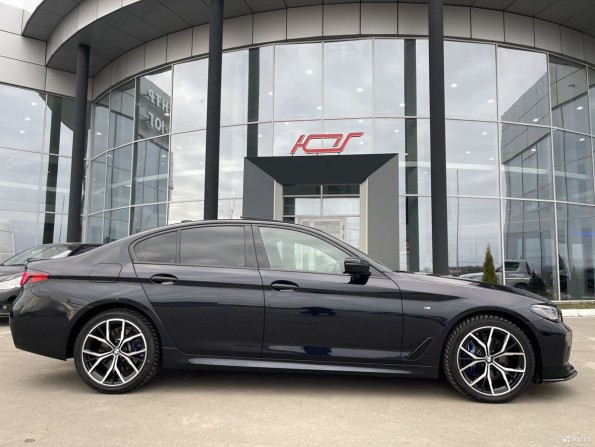 BMW 5 серии VII (G30/G31/G38) Рестайлинг с пробегом 2021 года, цена 6 090 000 рублей, 40959 км, седан, Автокод Объявления