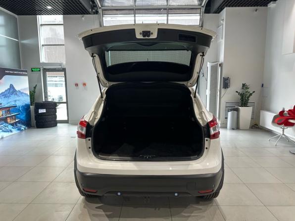 Nissan Qashqai II с пробегом 2016 года, цена 1 330 000 рублей, 208196 км, внедорожник, Автокод Объявления