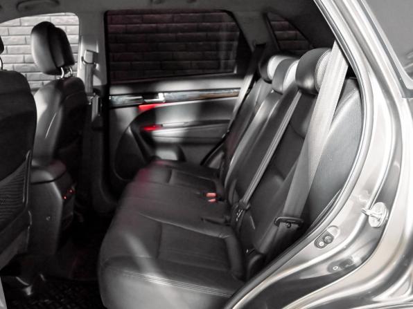 Kia Sorento II Рестайлинг с пробегом 2015 года, цена 1 900 000 рублей, 216462 км, внедорожник, Автокод Объявления