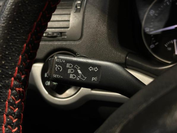 Skoda Octavia II (A5) Рестайлинг с пробегом 2012 года, цена 900 000 рублей, 191416 км, лифтбек, Автокод Объявления