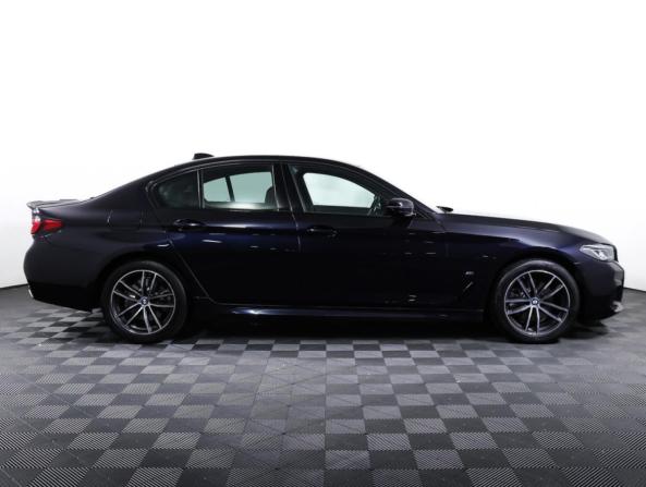 BMW 5 серии VII (G30/G31/G38) Рестайлинг с пробегом 2021 года, цена 4 990 000 рублей, 82605 км, седан, Автокод Объявления