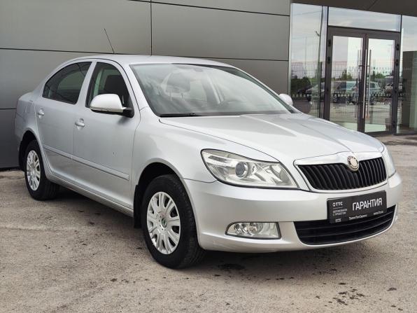 Skoda Octavia II (A5) Рестайлинг с пробегом 2009 года, цена 850 000 рублей, 131000 км, лифтбек, Автокод Объявления