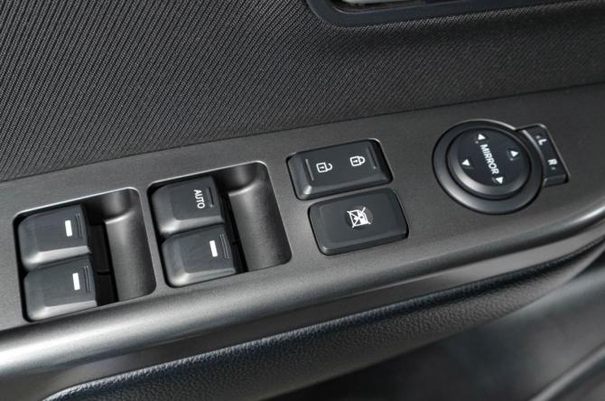 Kia Rio III Рестайлинг с пробегом 2015 года, цена 1 329 000 рублей, 123000 км, седан, Автокод Объявления