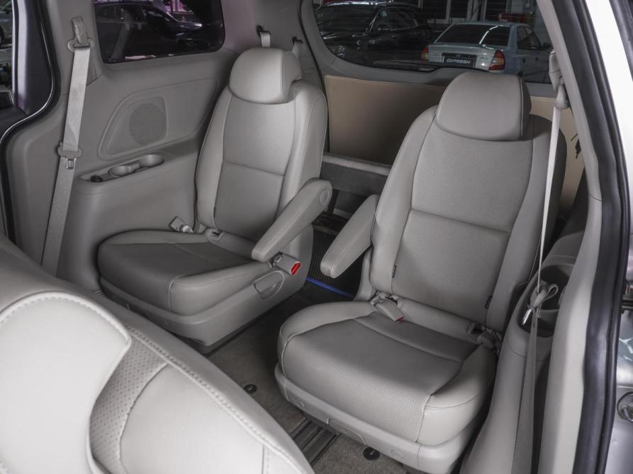Kia Carnival III Ростов-на-Дону  - изображение 12