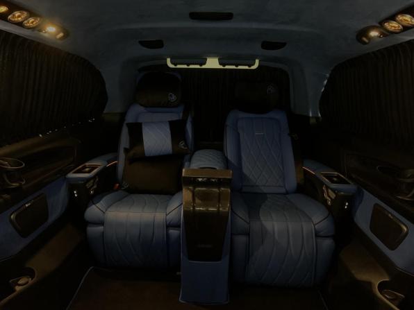 Mercedes-Benz V-Класс III (W447) Рестайлинг с пробегом 2022 года, цена 14 500 000 рублей, 43 км, минивэн, Автокод Объявления