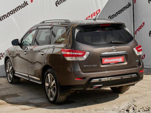 Nissan Pathfinder IV с пробегом 2014 года, цена 1 790 000 рублей, 191205 км, внедорожник, Автокод Объявления