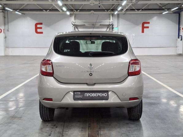 Renault Sandero II с пробегом 2016 года, цена 855 000 рублей, 96342 км, хэтчбек, Автокод Объявления