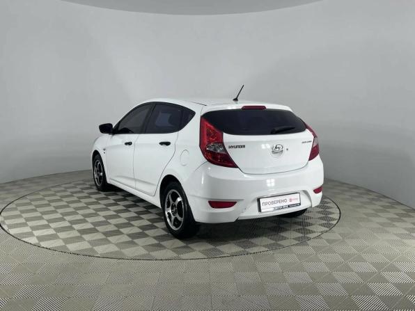 Hyundai Solaris I с пробегом 2013 года, цена 670 000 рублей, 226000 км, хэтчбек, Автокод Объявления