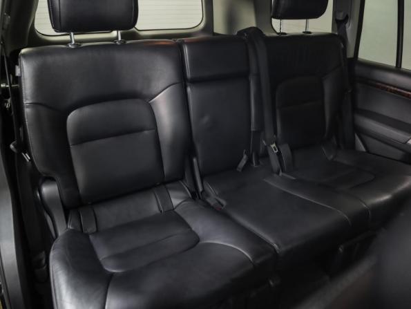 Toyota Land Cruiser 200 Series Рестайлинг 1 с пробегом 2013 года, цена 2 525 000 рублей, 667708 км, внедорожник, Автокод Объявления