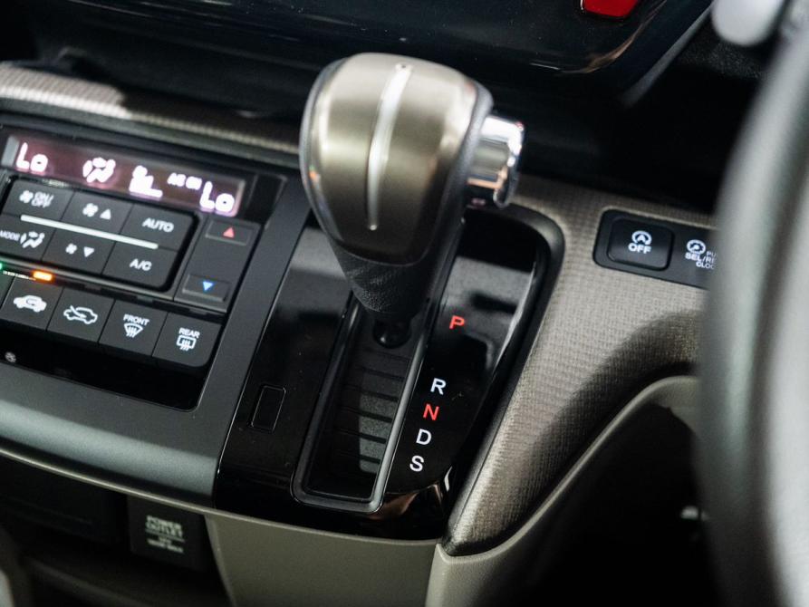Honda Stepwgn V Иркутск  - изображение 14