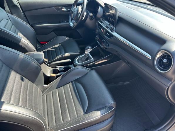 Kia Cerato IV с пробегом 2021 года, цена 2 450 000 рублей, 51912 км, седан, Автокод Объявления