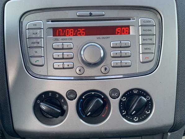Ford Focus II с пробегом 2006 года, цена 300 000 рублей, 455628 км, седан, Автокод Объявления