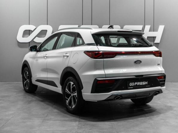 JAC JS6 с пробегом 2023 года, цена 2 250 000 рублей, 10661 км, внедорожник, Автокод Объявления
