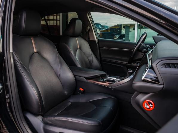 Toyota Camry VIII (XV70) с пробегом 2020 года, цена 2 470 000 рублей, 123562 км, седан, Автокод Объявления