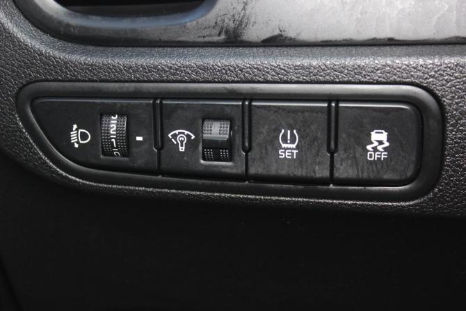 Kia Rio IV с пробегом 2019 года, цена 1 387 000 рублей, 136980 км, седан, Автокод Объявления