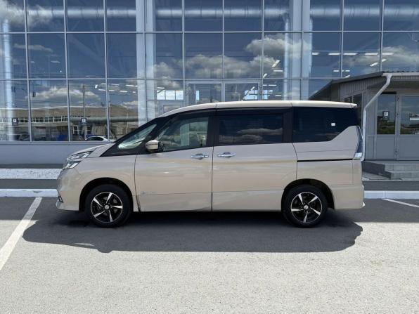 Nissan Serena V (C27) с пробегом 2018 года, цена 2 240 000 рублей, 76927 км, минивэн, Автокод Объявления