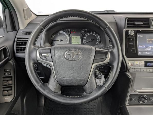 Toyota Land Cruiser Prado 150 Series Рестайлинг 2 с пробегом 2018 года, цена 3 880 000 рублей, 207302 км, внедорожник, Автокод Объявления