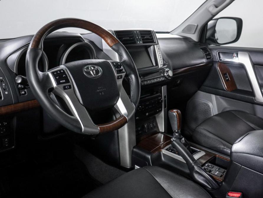 Toyota Land Cruiser Prado 150 Series Москва  - изображение 7