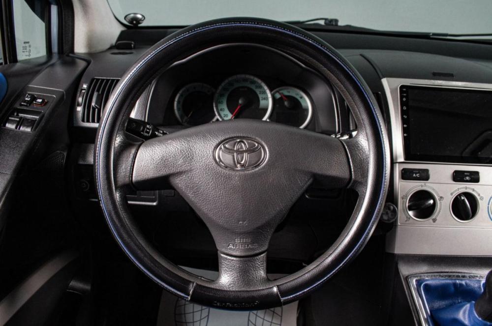 Toyota Corolla Verso I Рестайлинг 2 Сургут  - изображение 11