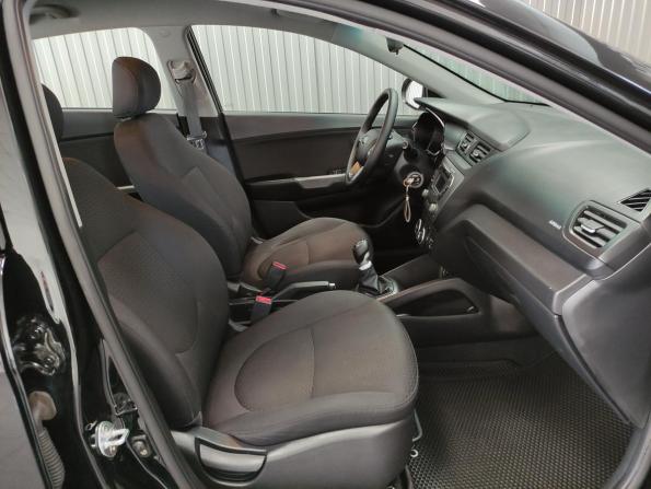 Kia Rio III с пробегом 2014 года, цена 940 000 рублей, 98203 км, седан, Автокод Объявления