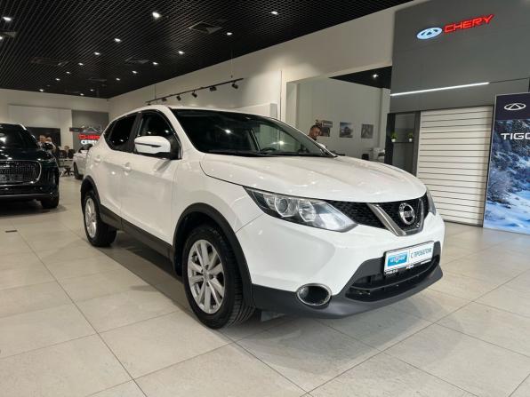Nissan Qashqai II с пробегом 2016 года, цена 1 330 000 рублей, 208196 км, внедорожник, Автокод Объявления