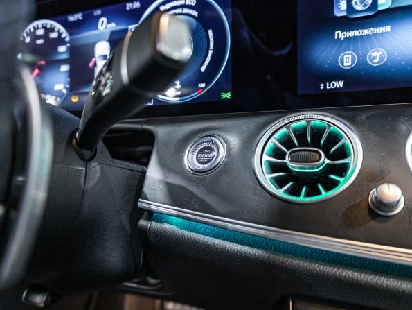 Mercedes-Benz E-Класс V (W213 S213 C238) Рестайлинг с пробегом 2021 года, цена 3 999 700 рублей, 86137 км, седан, Автокод Объявления