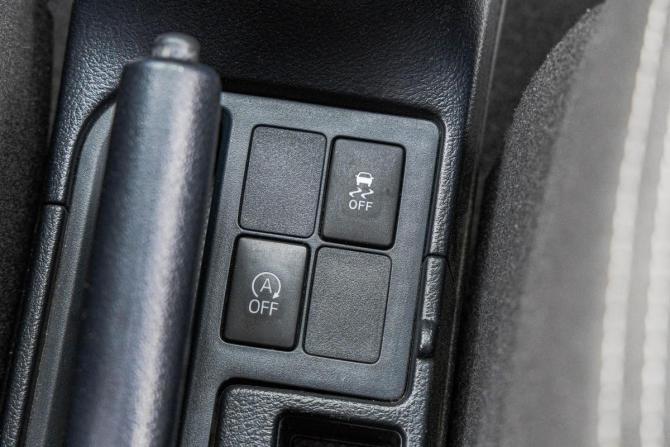 Toyota Vitz III (XP130) Рестайлинг 2 с пробегом 2019 года, цена 1 499 000 рублей, 28400 км, хэтчбек, Автокод Объявления