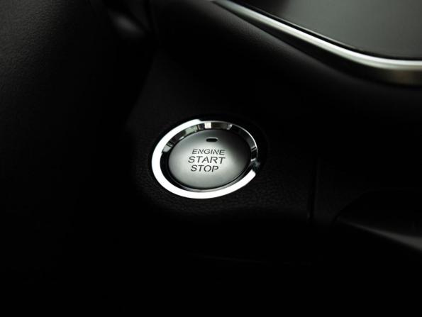Omoda S5 с пробегом 2023 года, цена 1 559 700 рублей, 21886 км, седан, Автокод Объявления
