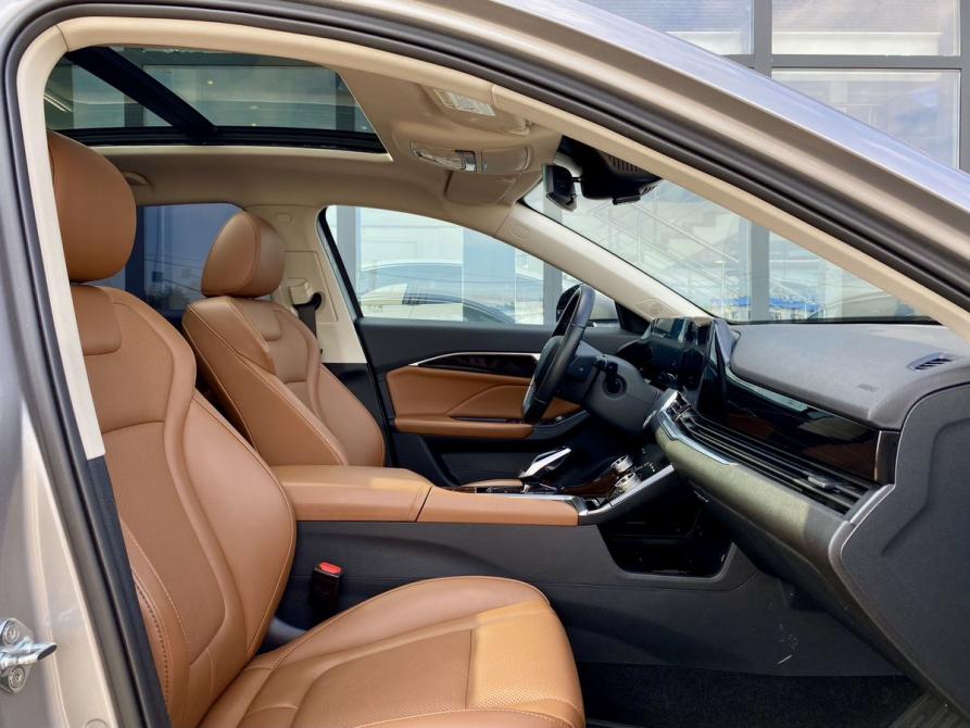 FAW Bestune B70 I Москва  - изображение 25