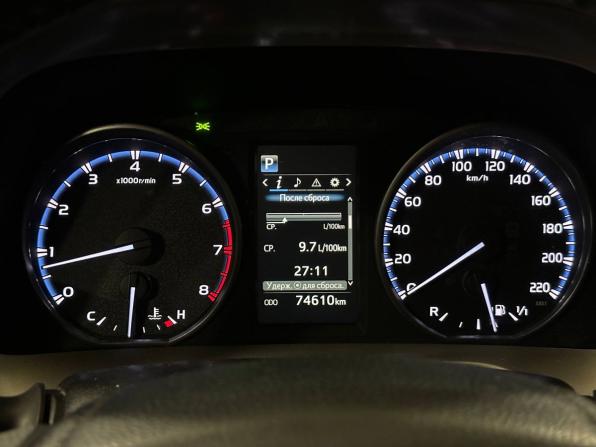 Toyota RAV4 IV (XA40) Рестайлинг с пробегом 2017 года, цена 2 447 000 рублей, 74606 км, внедорожник, Автокод Объявления
