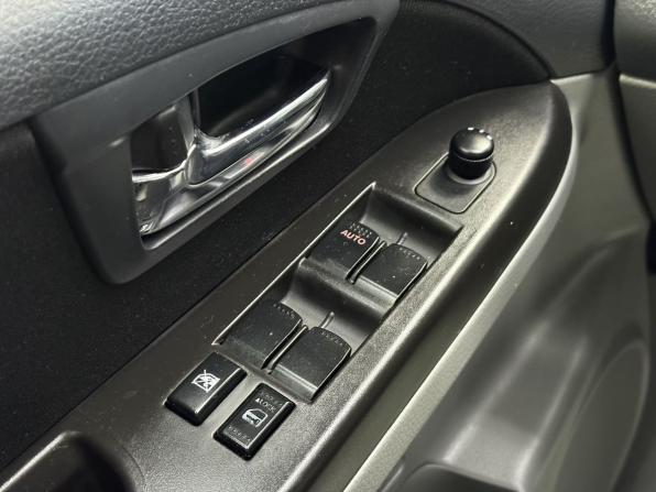 Suzuki SX4 I (Classic) Рестайлинг с пробегом 2013 года, цена 1 399 000 рублей, 96526 км, хэтчбек, Автокод Объявления