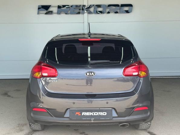 Kia Ceed II с пробегом 2014 года, цена 719 000 рублей, 216379 км, хэтчбек, Автокод Объявления