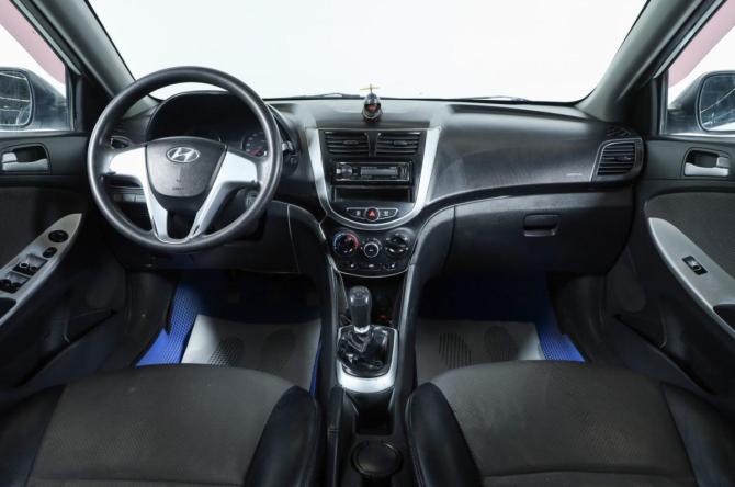 Hyundai Solaris I с пробегом 2011 года, цена 949 000 рублей, 197000 км, седан, Автокод Объявления