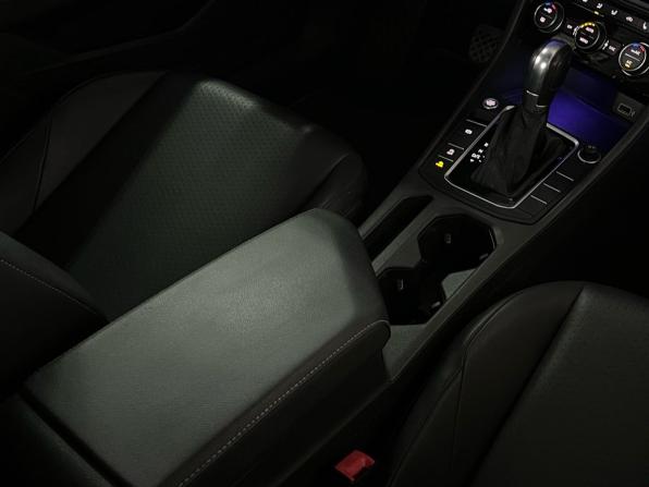 Volkswagen Jetta VII с пробегом 2019 года, цена 1 550 000 рублей, 104191 км, седан, Автокод Объявления