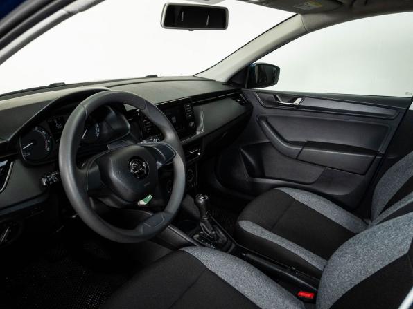 Skoda Rapid II с пробегом 2021 года, цена 1 738 000 рублей, 54835 км, лифтбек, Автокод Объявления