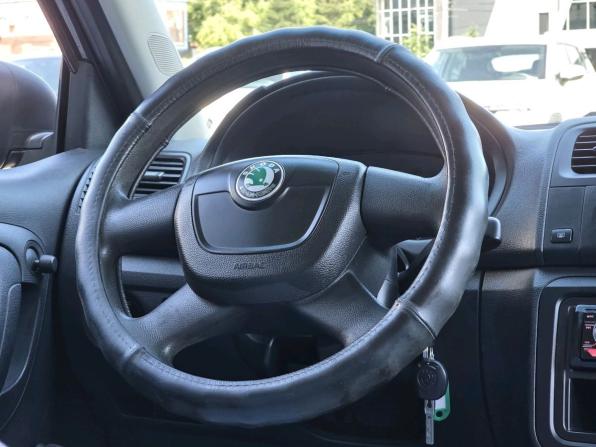 Skoda Fabia II с пробегом 2010 года, цена 294 000 рублей, 181144 км, хэтчбек, Автокод Объявления