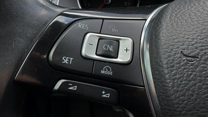 Volkswagen Passat B8 с пробегом 2017 года, цена 2 110 000 рублей, 124764 км, седан, Автокод Объявления
